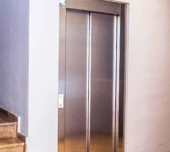 Rum i privatbostad Corals